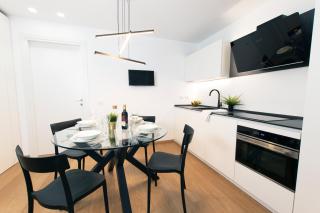 [IHost Apartment] - Simonetta 7 - 8