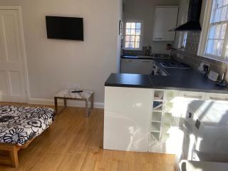 Period Apartment On South Bank - Londra - 8