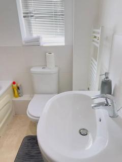 Starview Apartment-Vitoria - Lexden - 1