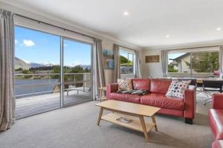 Mount Iron 'The Big House' 2 kitchens 2 living - Wanaka - 8