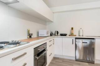 Wanaka 'Mount Iron Studio' with private terrace - 8