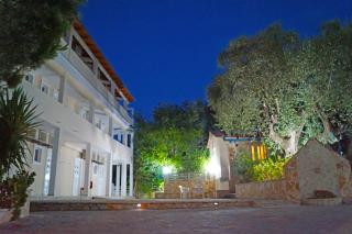 Pouliezos Koklanis Zante Apartments - Alykes - 4