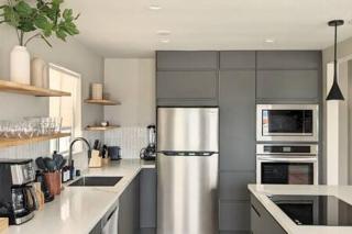 Beachside Bliss Oceanview Apt in Manhattan Beach - DO NOT REACTIVATE - Rosecrans 325 - 4