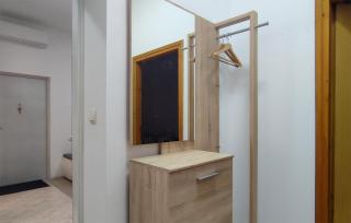 Cozy Apartment In Pula With Kitchen - 2