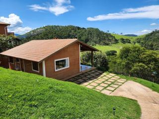 Casa Da Floresta Cercada com Piscina - 1