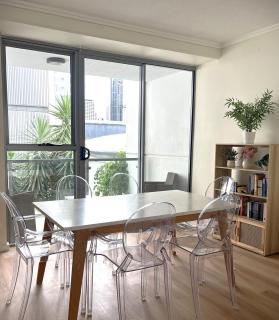 Perfect Locale 2bed Apt Parking - Brisbane - 1