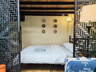 Shanghai Hills & Zinn Happy Family Bnb Near Line1&14 South Huangpi Rd Mid Huaihai Rd - 7