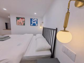Shanghai Hills & ZINN City Loft Near Metro Line 1 Changshu Rd and Close to Tianzi Fang - 7