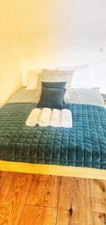 Zdrojowa - z widokiem na deptak - 9