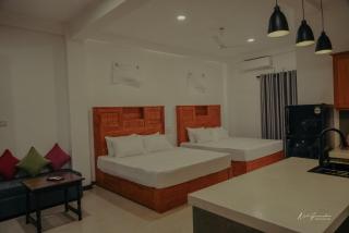 MANTA RAY MANOR HAVEN -Nestled on Sri Lanka's Southern Coast, offers Luxurious rooms with Ocean, Garden, & Pool Views, a Private Beach, Ocean-View Pool with a Jacuzzi, & Event Hosting & more, your Perfect Escape for Relaxation & Unforgettable Moments - Ahangama - 3