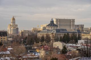 Vibrant Oasis in the Center of the City - Bucarest - 8