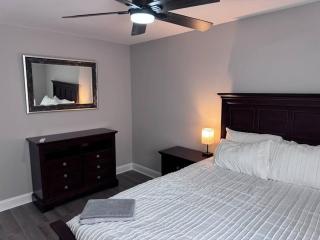 3 bedroom Town home - Charlotte - 4