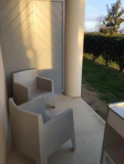 Appartement 3 étoiles, 2 chambres , cuisine aménagée, terrasse, face à la chaîne des Pyrénées - 1