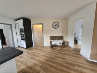 Große Ferienwohnung Nähe Flughafen Köln/Bonn - Troisdorf - 3