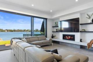 The Black Pelican on Lake Mulwala - Yarrawonga - 0
