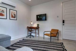 The Sharpe - Stylish East Nashville Townhouse - Nashville - 7