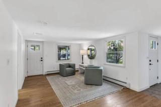 Cape Cod Retreat with Beach Access - 8