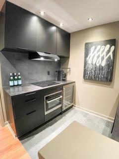 Luxury Warehouse District Condo - Durham - 2