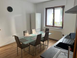 Duisburg FeelHome, Flughafen nah, 6 Personen, Badewanne, Zentral, WiFi, Ground Floor - Duisburgo - 7