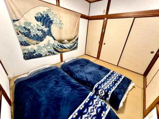 4 minute walk from the station,USJ33min KIX48min Namba10min, Convenience store, coin laundry, public bath, all 1 minute walk Kitakagaya INN OSAKA , 6 ppl, Near Namba to 10min,駅近徒歩4分一軒家貸切北加賀屋駅からなんば駅まで10分 - Osaca - 7