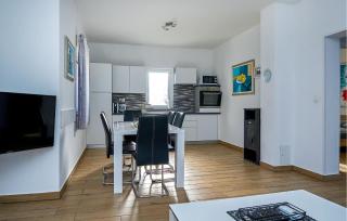 2 Bedroom Cozy Apartment In Rukavac - 4