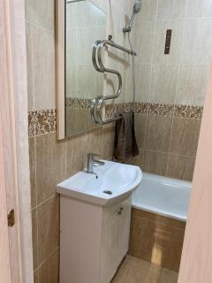 Апартаменты возле Abu dhabi plaza левый берег. - 9
