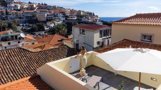 Fisherhouse23 - Câmara de Lobos - 3