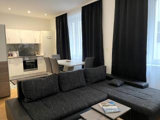 Home Sweet Home - State Opera - Vienne - 5