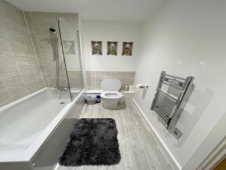 1B-Steps to Uni&Stadium- Wi-Fi Breakfast Netflix - Manchester - 5