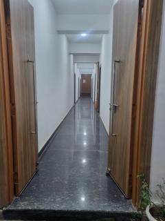 Hotel Galaxy Inn - Greater Noida - 5