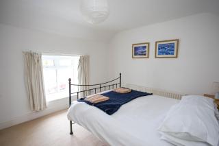 Lovely family holiday home near Benllech Beach - Benllech - 3