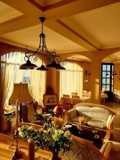 Pensiunea Casa Mircea & Restaurant - Eşelniţa - 0