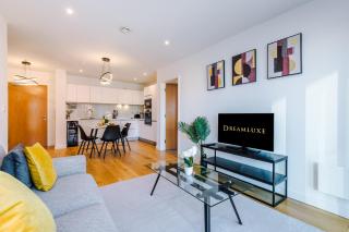 The Axium Suite- Free Parking, Near Station, City Center, Fast Wifi, up to 6 People! - Birmingham - 0