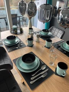 UNiQE I 90qm I Bergblick I 3 Balkone I seenah - 2