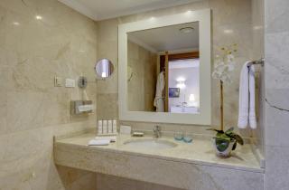 Radisson Blu Resort & Spa Cesme - Çeşme - 5