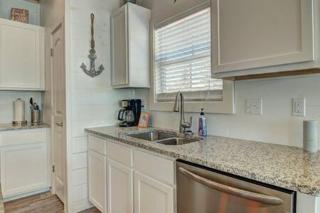 Beach Please 3 bed home in Station Place - Port Aransas - 8