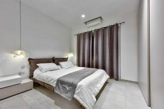 Modern 3 BED & 2 BTH APT Sliema - Sliema - 1