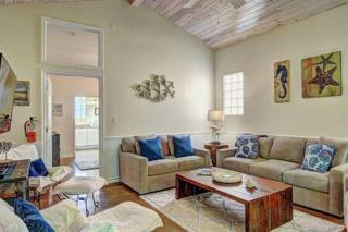 Crane's Landing at Pirates Bay - Port Aransas - 9