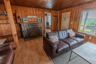 Arnold Beach House 1-main floor - Rockaway Beach - 8