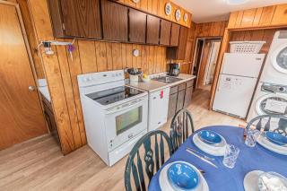 Arnold Beach House 1-main floor - Rockaway Beach - 1