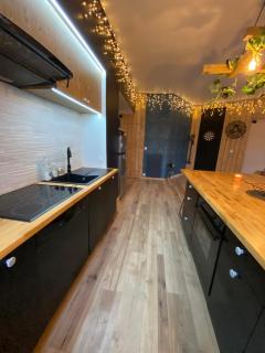 - Le backpacker - logement atypique et spacieux en résidence avec ascenseur - 3