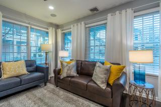 Luxury Beachside Vacation Getaway - OceanView, Movie Theatre, Mini Golf - Atlantic City - 8