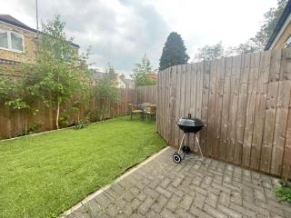 Central Cambridge, 2 Superking or 4 Single Beds, Parking & Garden, WORK CONTRACTOR LEISURE - QUARTZ - Chesterton - 1