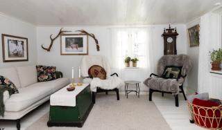 Grandma's cottage - - 8