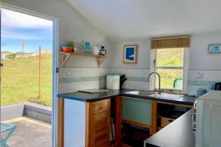 The Beach Hut. St Ives Bay, 5min walk to beach. - Hayle - 6