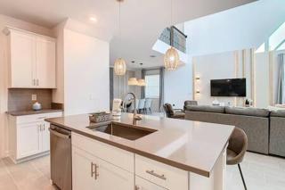Modern 5BR with Private pool & Jacuzzi - Kissimmee - 2