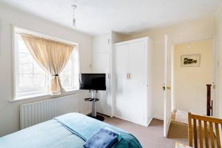 Morden House - Morden - 5