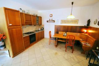 Apartments Orest - Sućuraj - 1