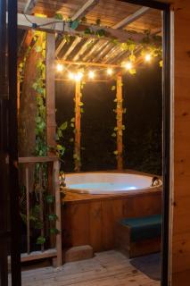 Cabaña con Jacuzzi privado/BBQ y Chimenea ecológica - Guarne - 0