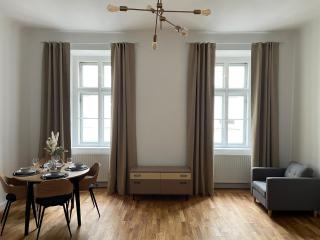 Authentic apartment near the city centre - 9